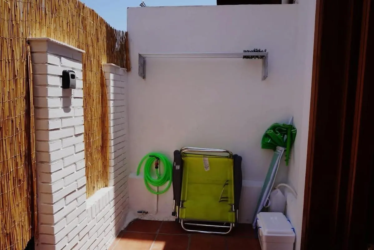 Apartamento Casa A 150 Metros De La Playa Con Patio En El Palo Málaga España