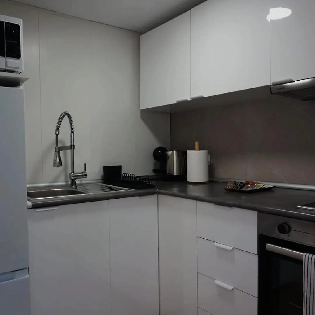 Apartamento Casa A 150 Metros De La Playa Con Patio En El Palo Málaga España